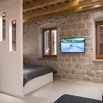 Limestone Heritage House Апарт-готель 4*