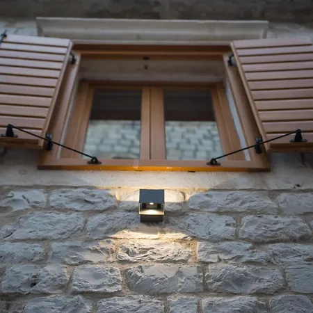Limestone Heritage House Hotel apartamentowy Trogir