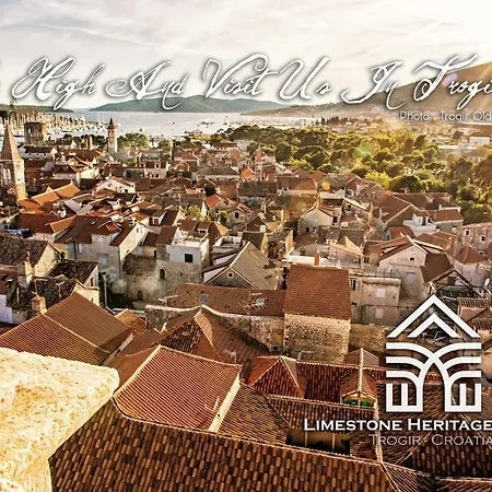 Limestone Heritage House Трогир