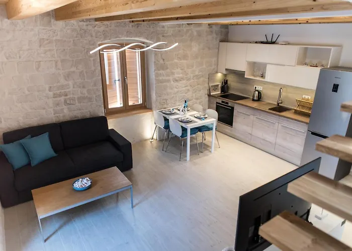 Limestone Heritage House 4*