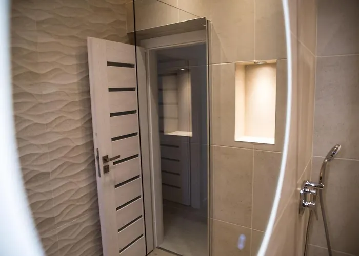 Limestone Heritage House 4* 特罗吉尔