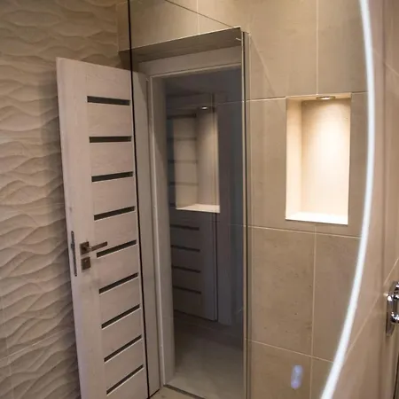 Limestone Heritage House 4* Трогір