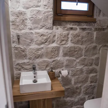Apart Otel Limestone Heritage House 4*