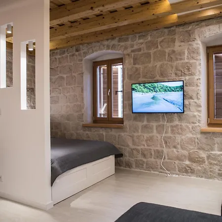 Limestone Heritage House Апарт-готель 4*