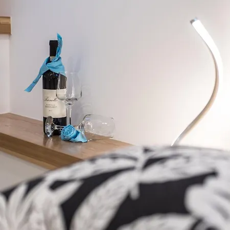 Aparthotel Limestone Heritage House Trogir